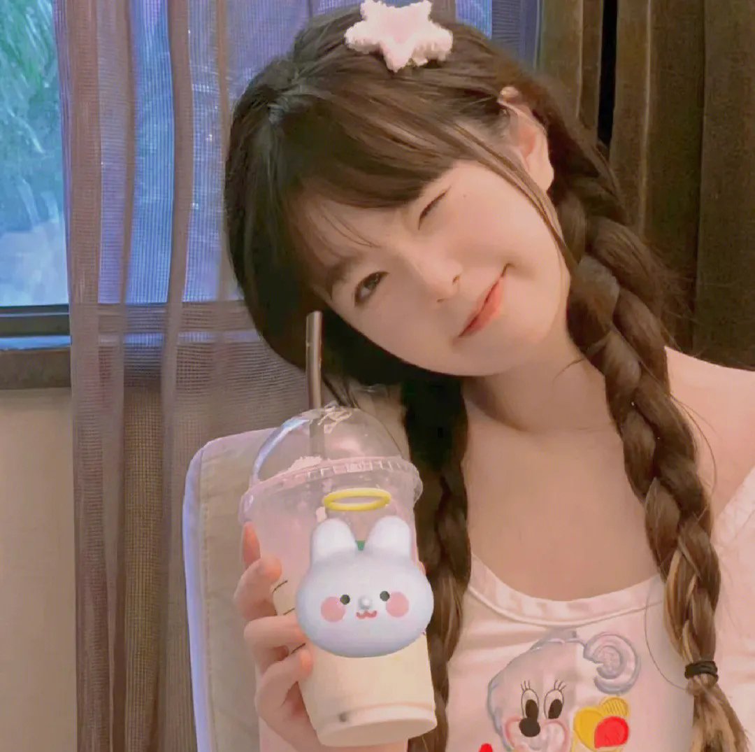 春满夏威夷 高清封面